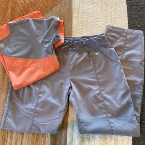 Greys Anatomy Scrub Set